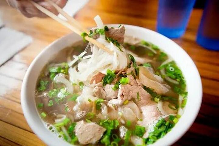 Chuyên gia Hotspot Matrix phân tích: Hé lộ hậu trường siêu nhạc và marketing video